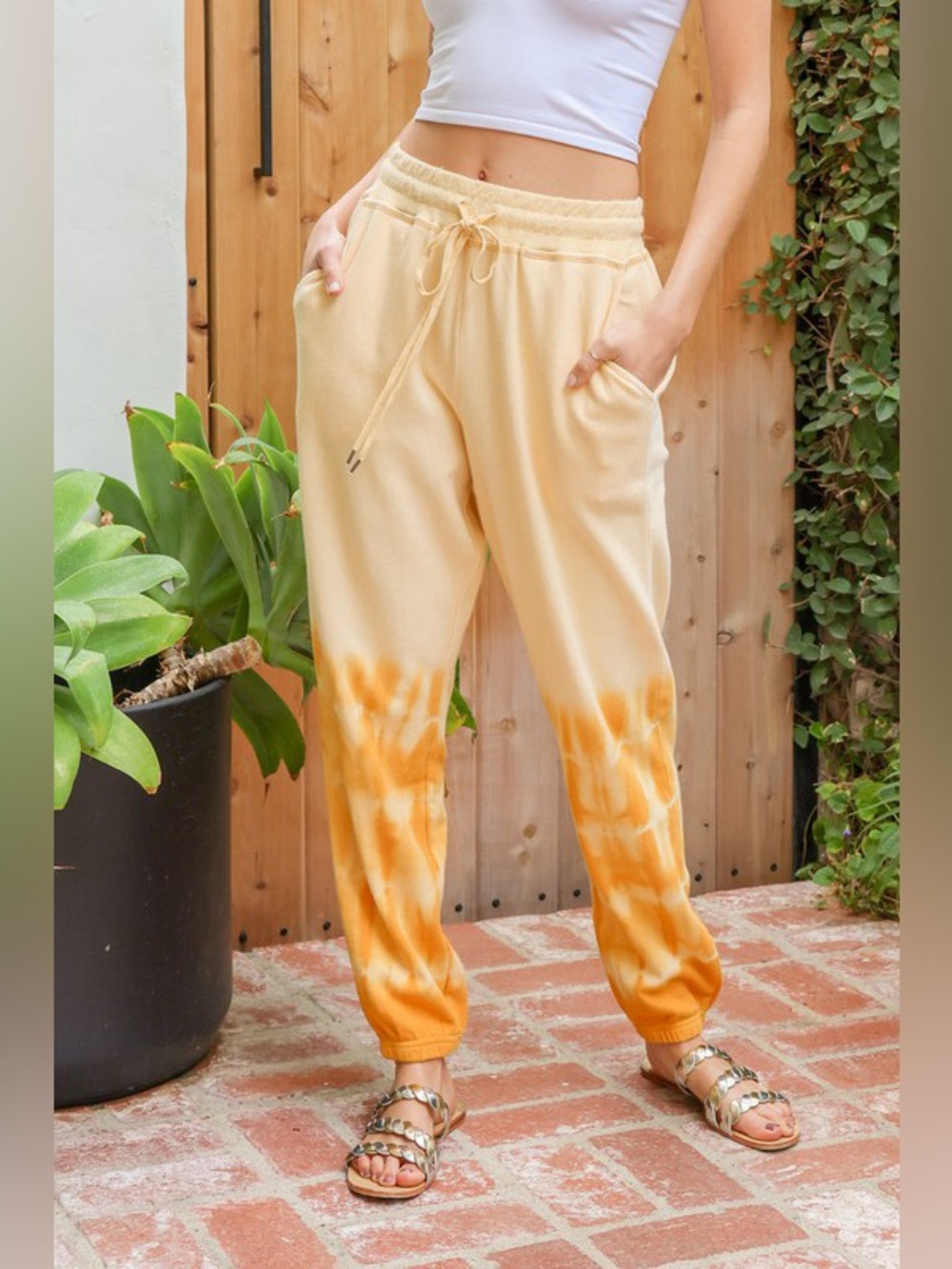 ☀️SALE☀️TIE DYED JOGGER SWEATPANTS|MUSTARD